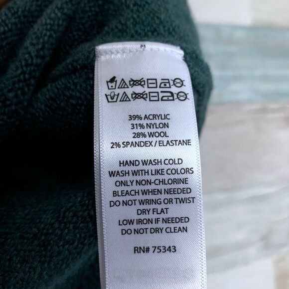 Cynthia Rowley V Neck Wool Blend Sweater Green Ribbed Soft Stretchy Womens Small - Picture 7 of 7